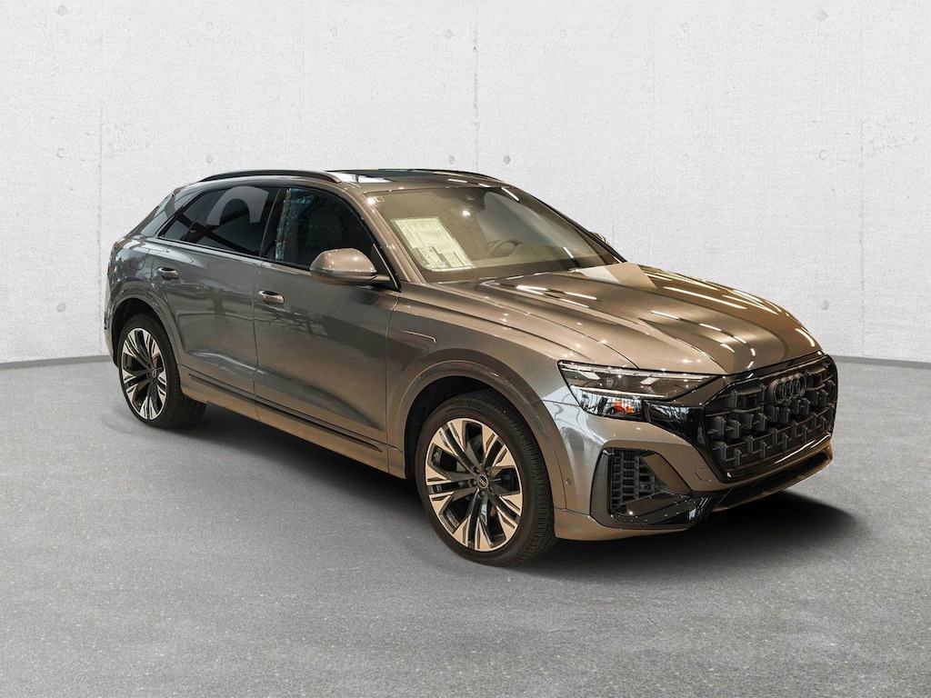 New 2025 Audi Q8 55 Premium SUV