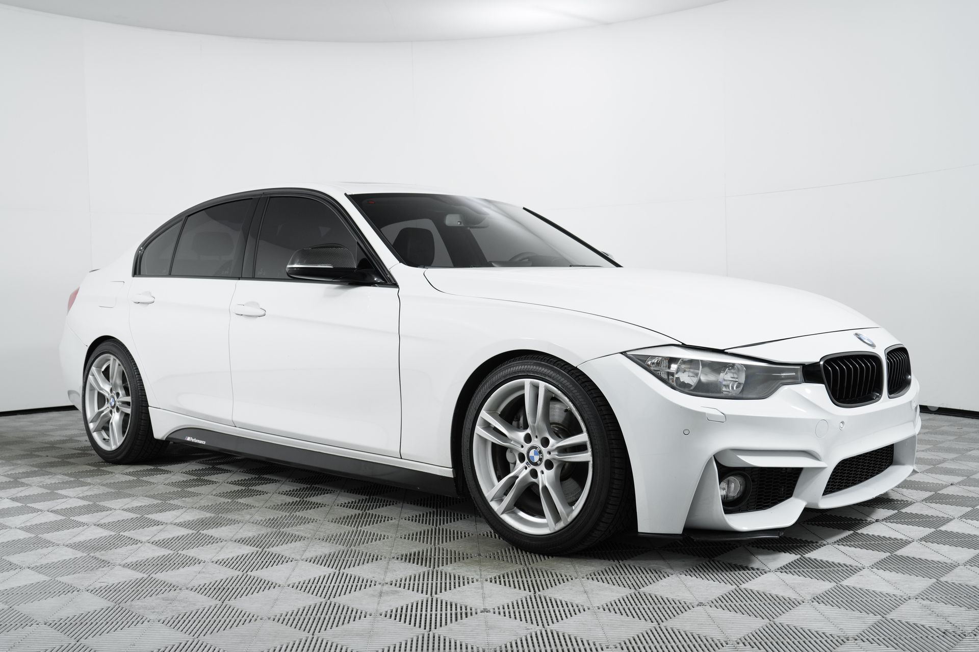 2015 BMW 3 Series 328i