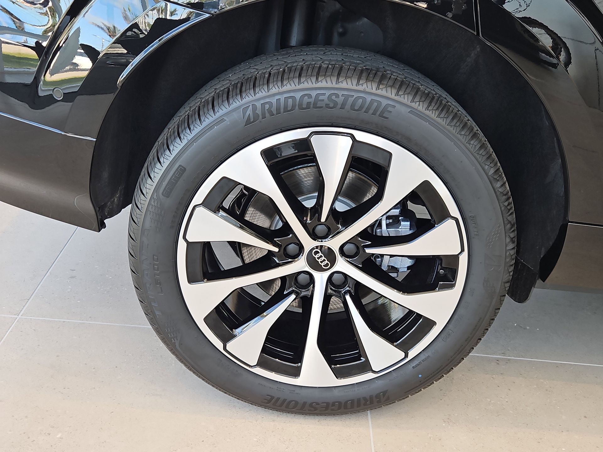 2026 Audi Q3 Base - Photo 8