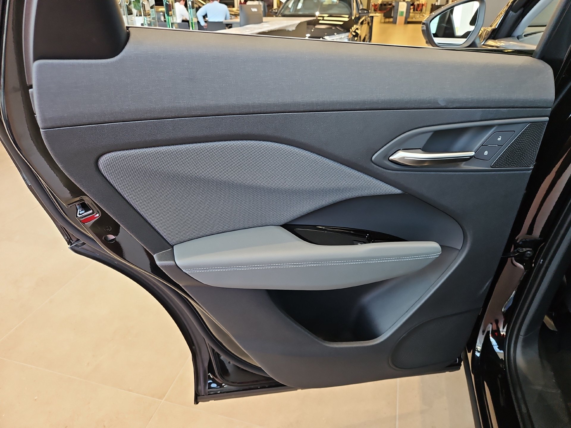 2026 Audi Q3 Base - Photo 35