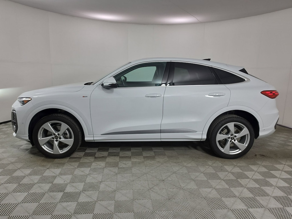 Certified 2025 Audi Q5 2.0T Premium Plus SUV