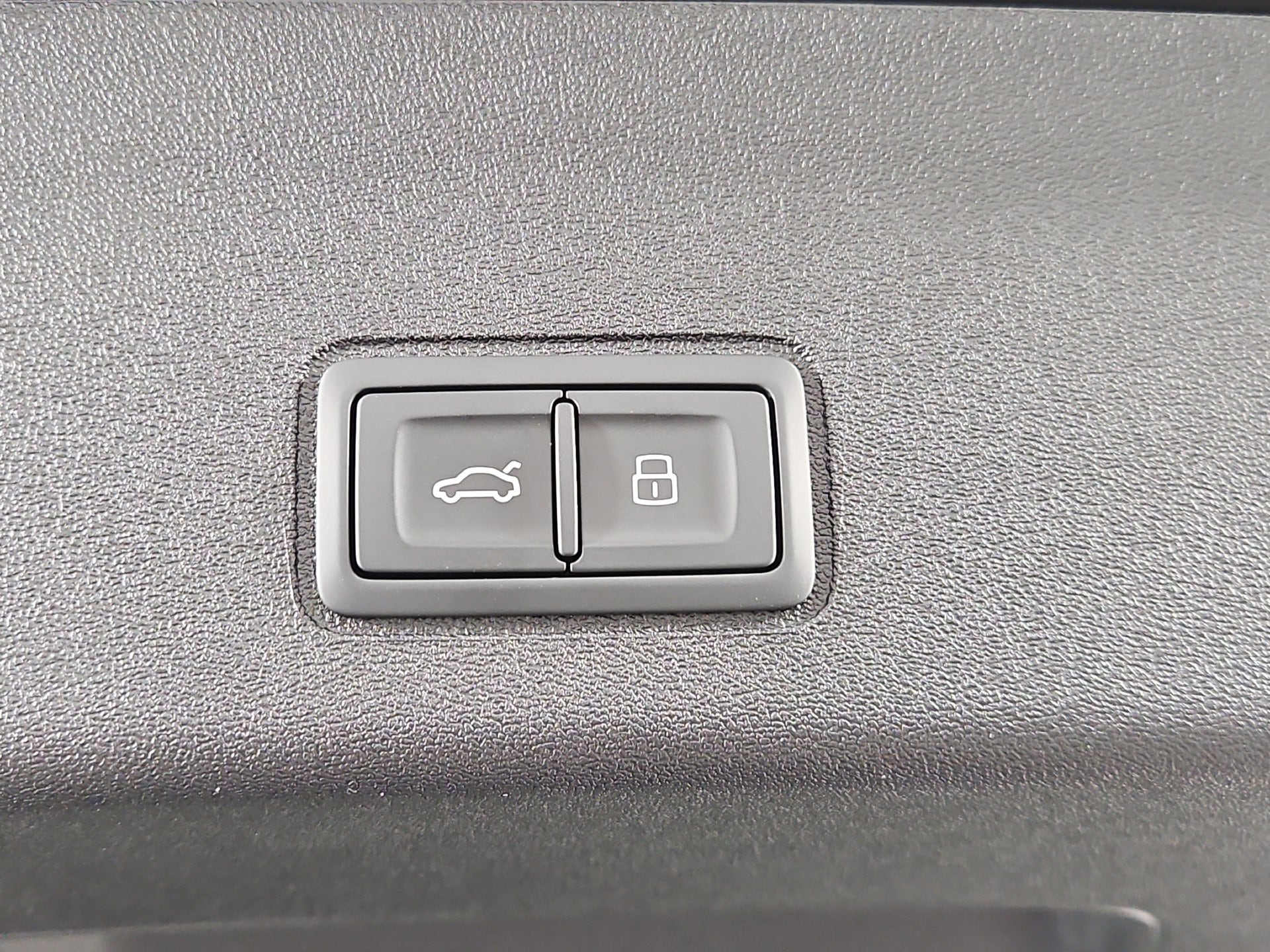 2026 Audi Q3 Base - Photo 12