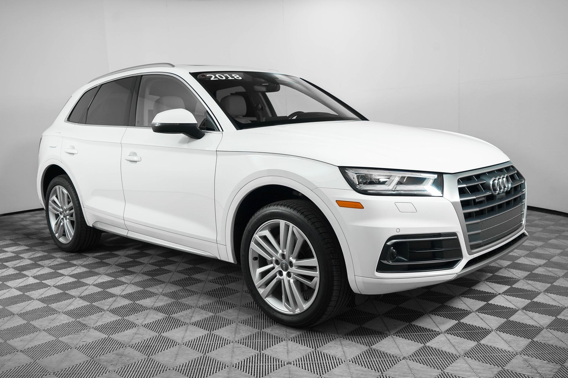2018 Audi Q5 2.0T Prestige
