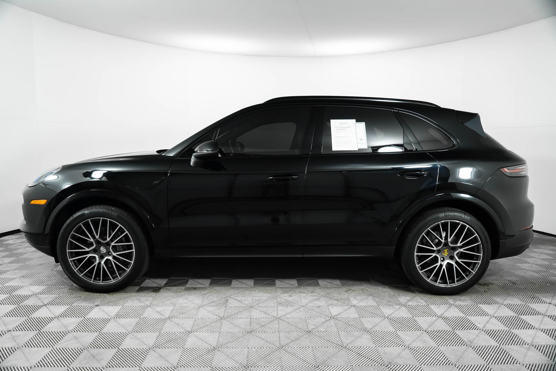 2020 Porsche Cayenne Base photo 4