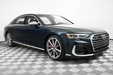 2025 Audi S8 4.0T Sedan