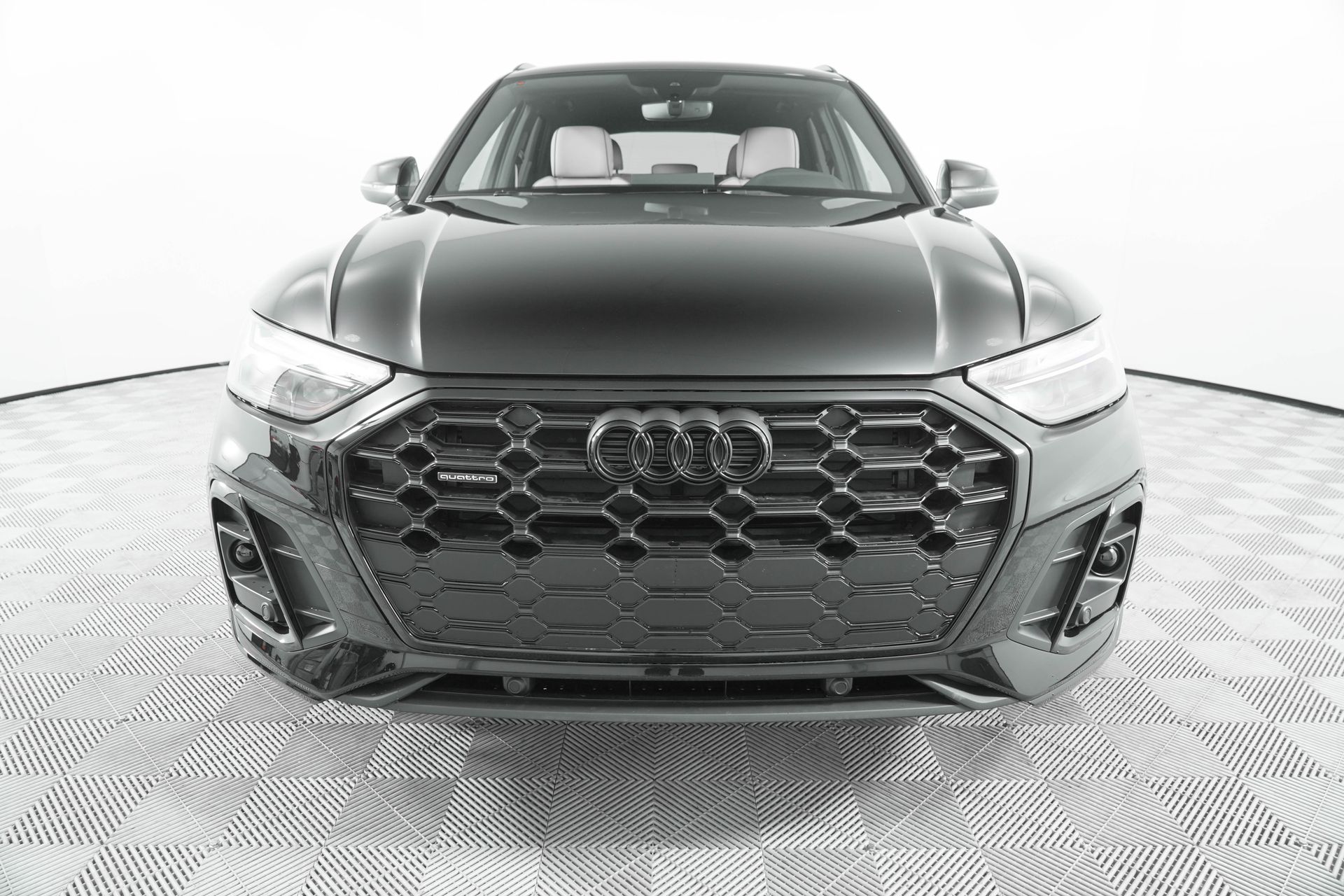 Used 2025 Audi Q5 Premium with VIN WA1GAAFY4S2044292 for sale in Stuart, FL