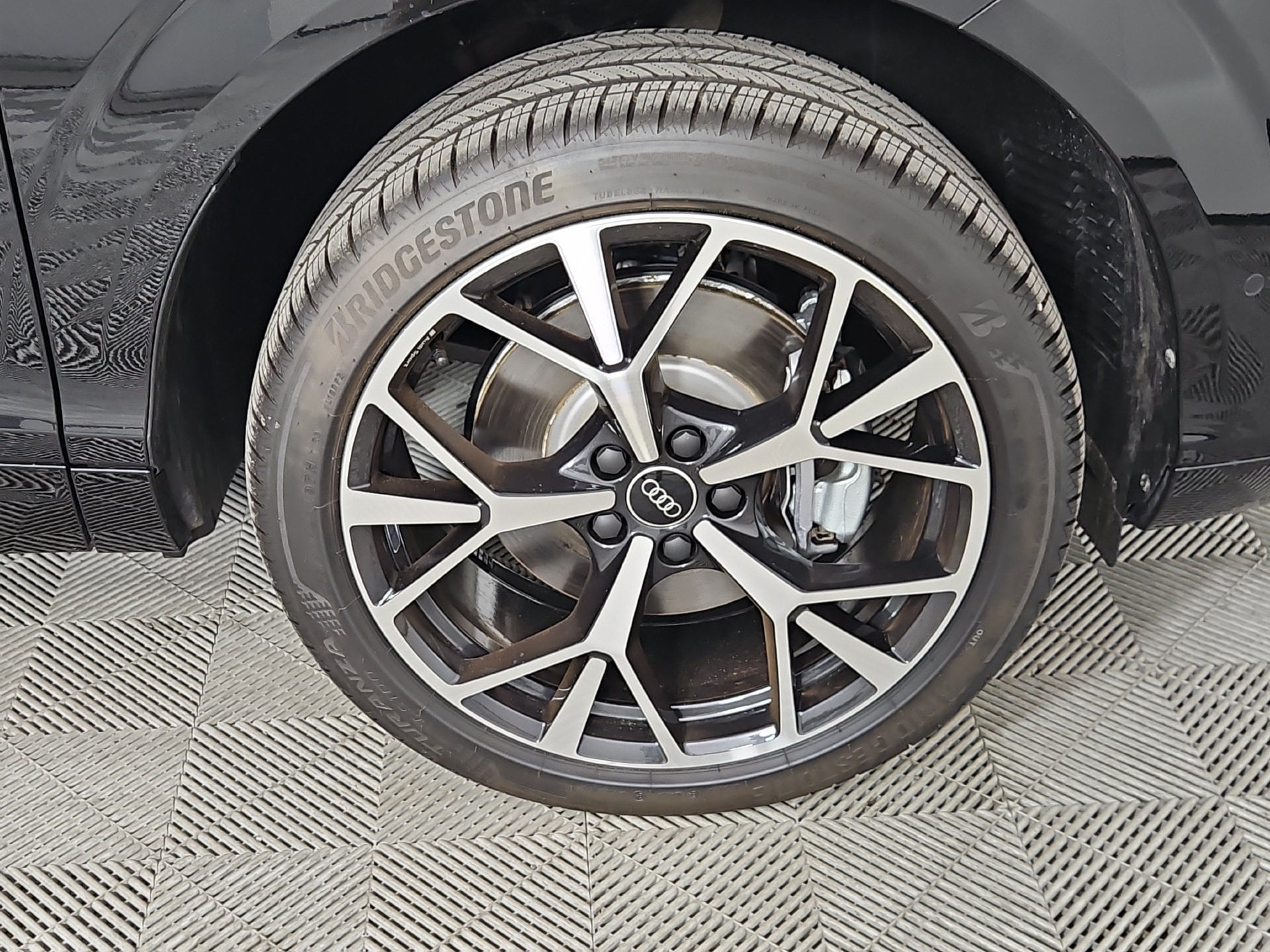2026 Audi Q3 Base - Photo 10
