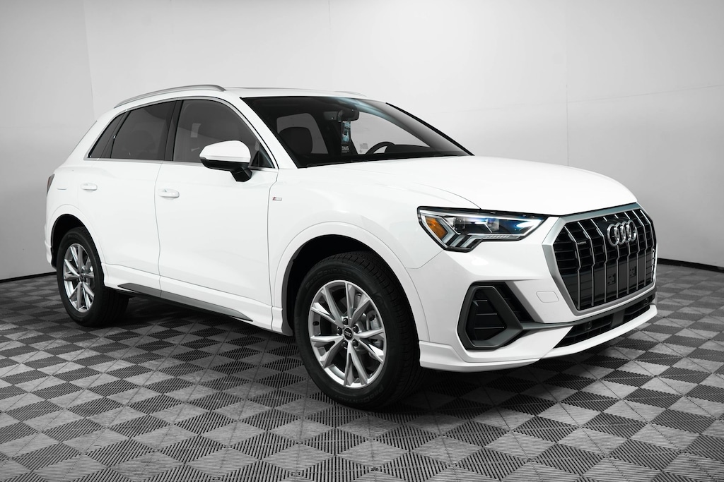 New 2025 Audi Q3 45 S line Premium SUV