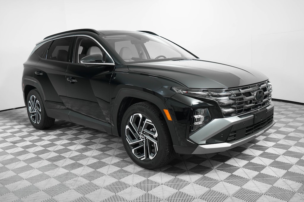 Used 2025 Hyundai Tucson Limited SUV