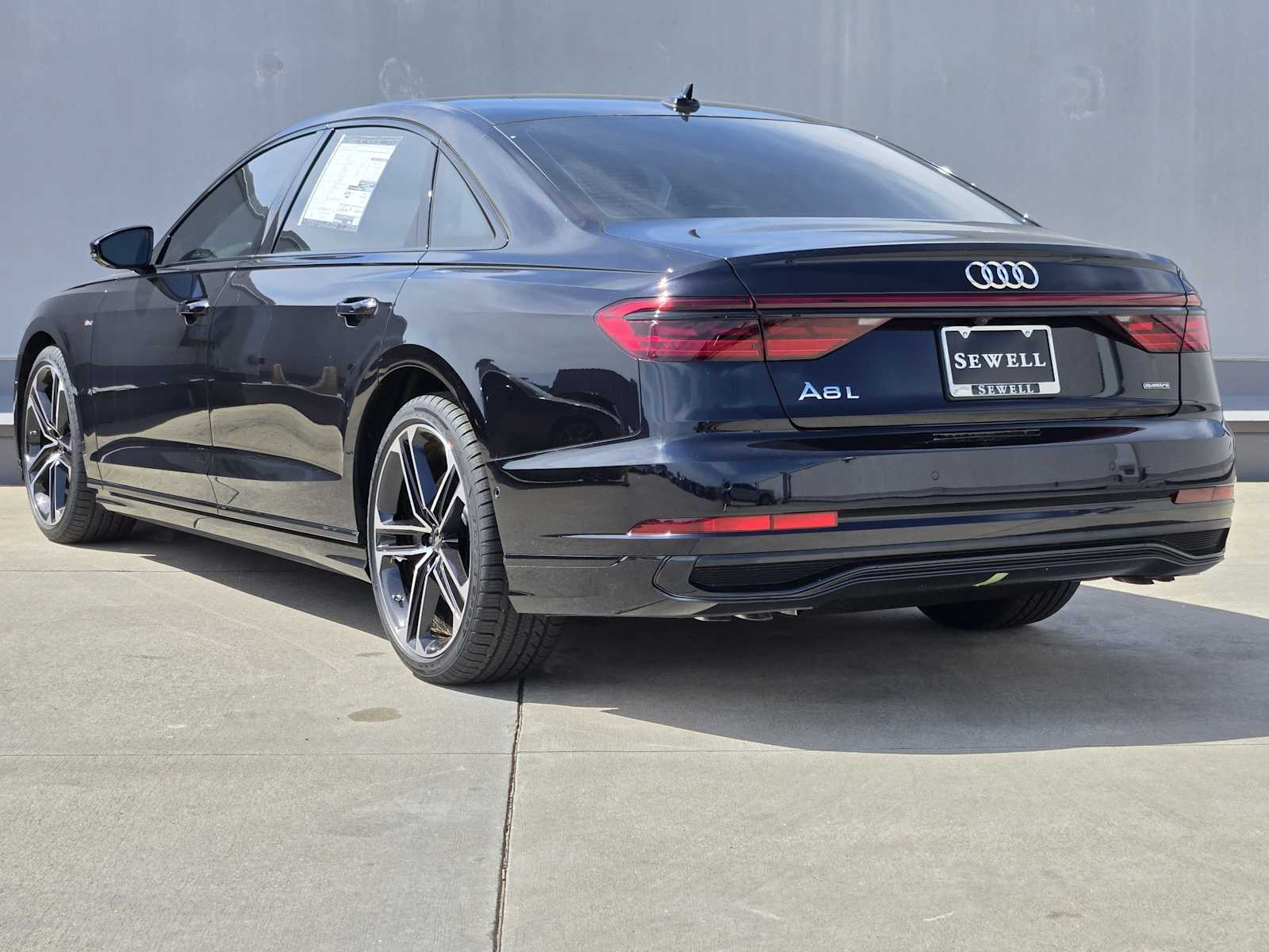 2025 Audi A8 L 55 photo 4