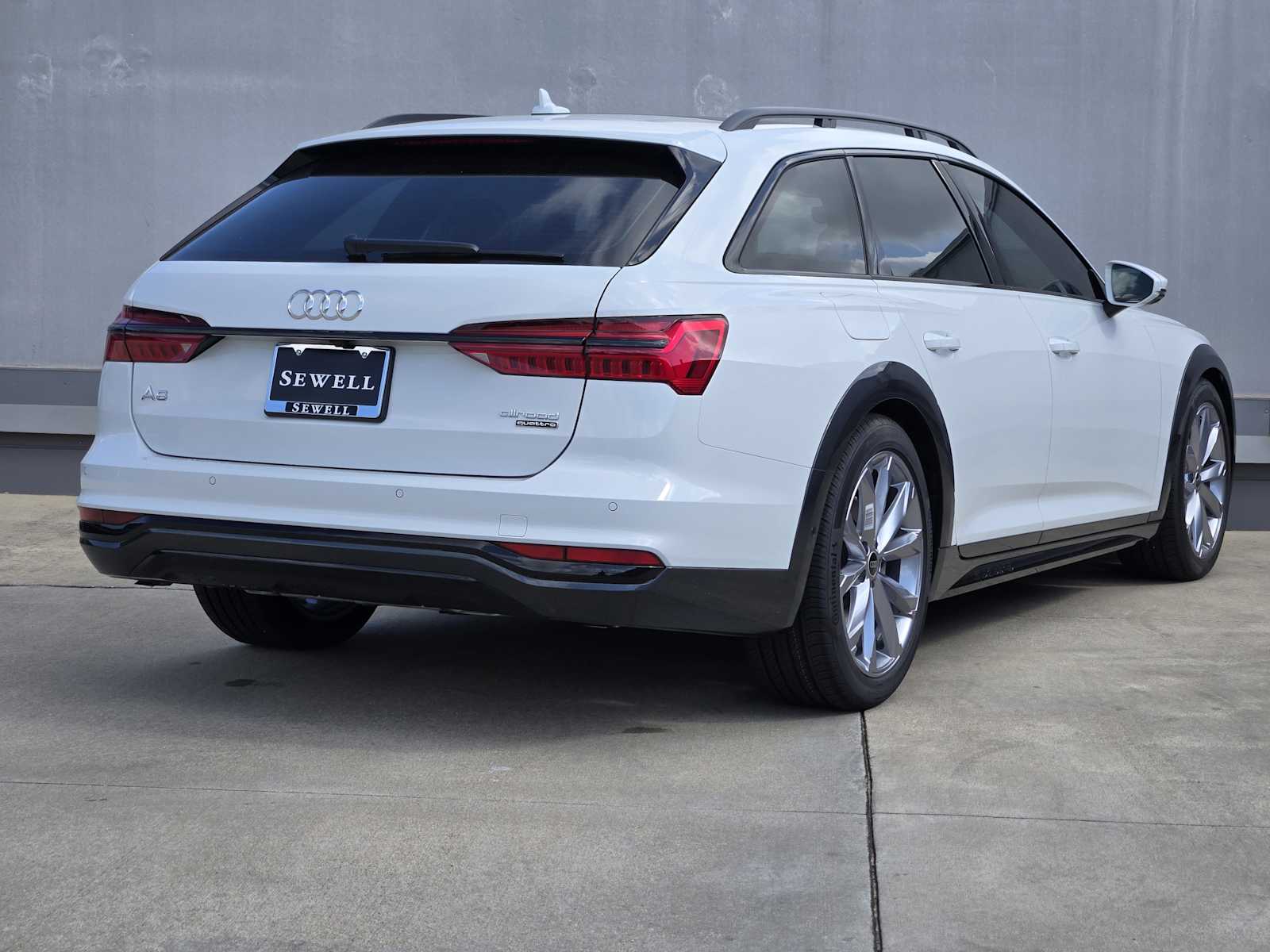 2025 Audi A6 Allroad Quattro Premium Plus photo 4