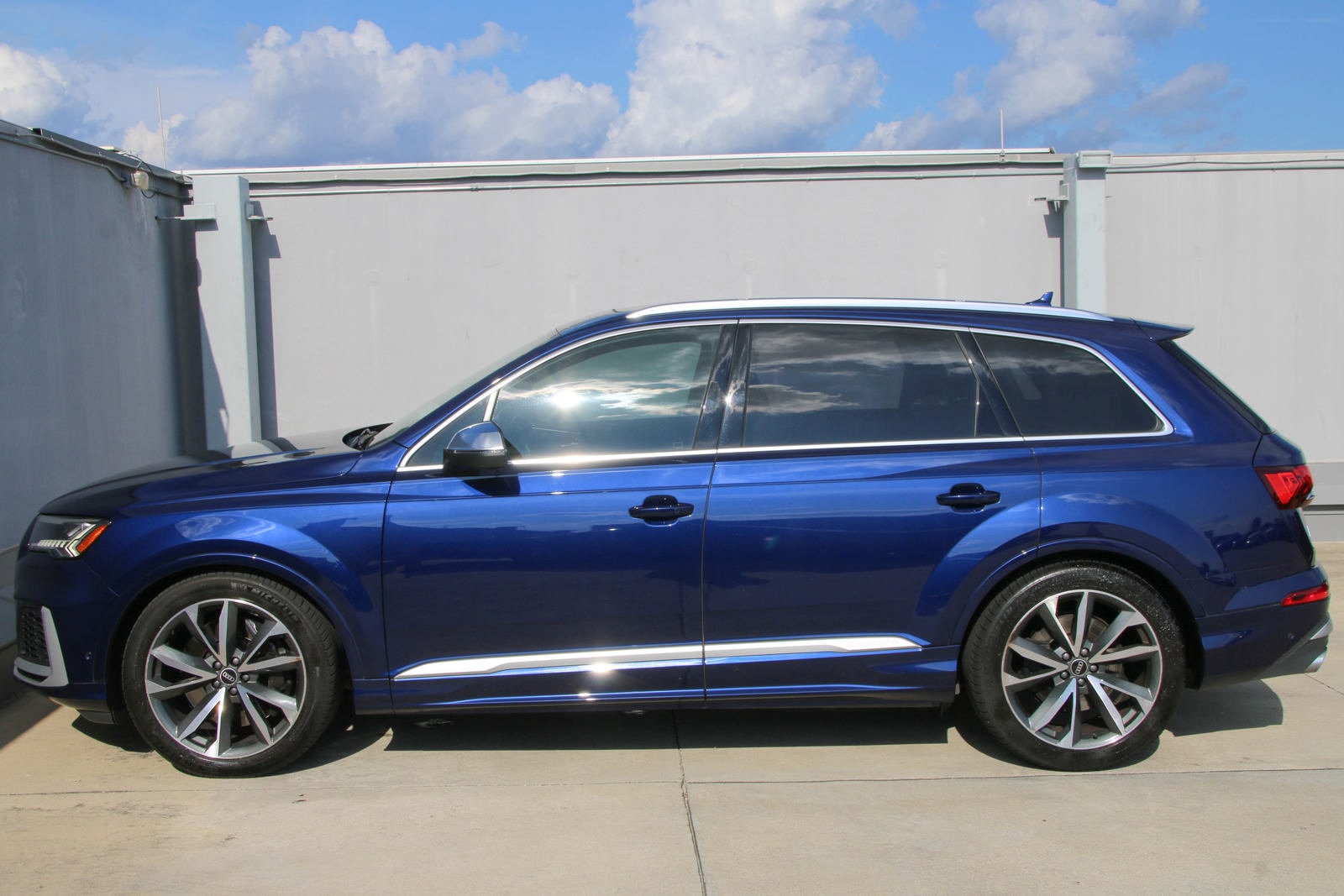 Certified 2021 Audi SQ7 Prestige with VIN WA1VWBF73MD015086 for sale in Sugar Land, TX