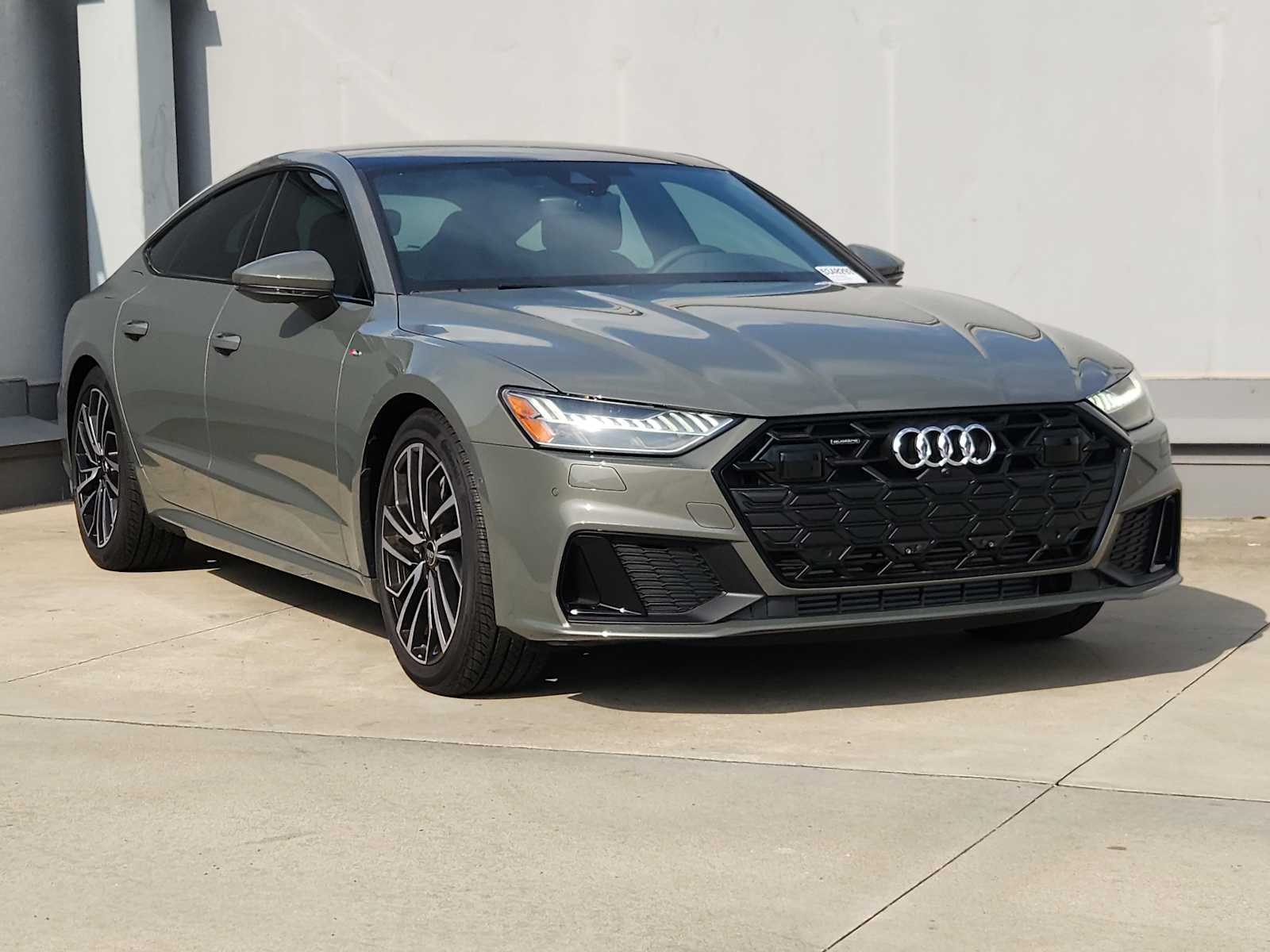 2025 Audi A7 55 Premium photo 2