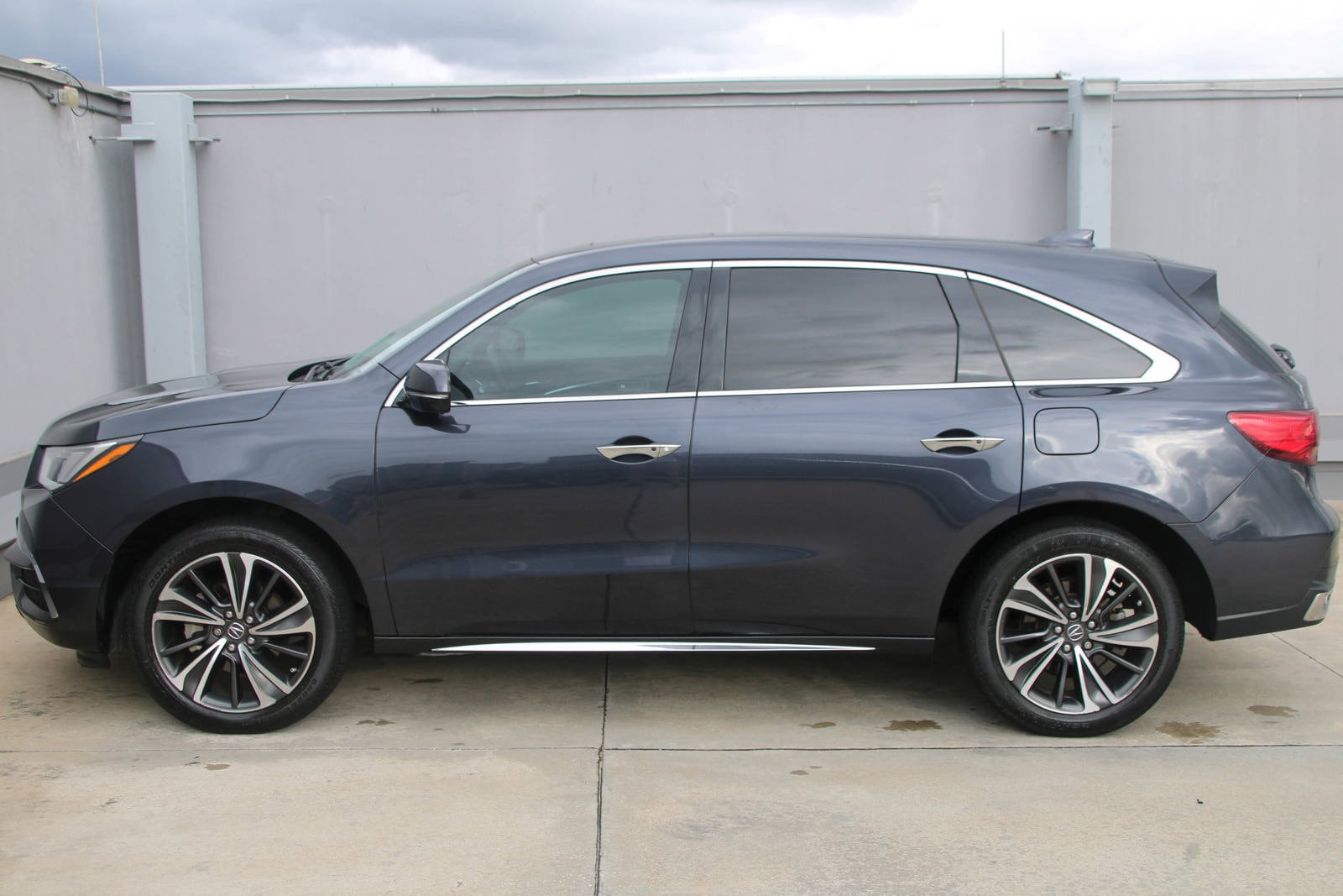 Used 2020 Acura MDX Technology Package with VIN 5J8YD3H50LL013957 for sale in Sugar Land, TX