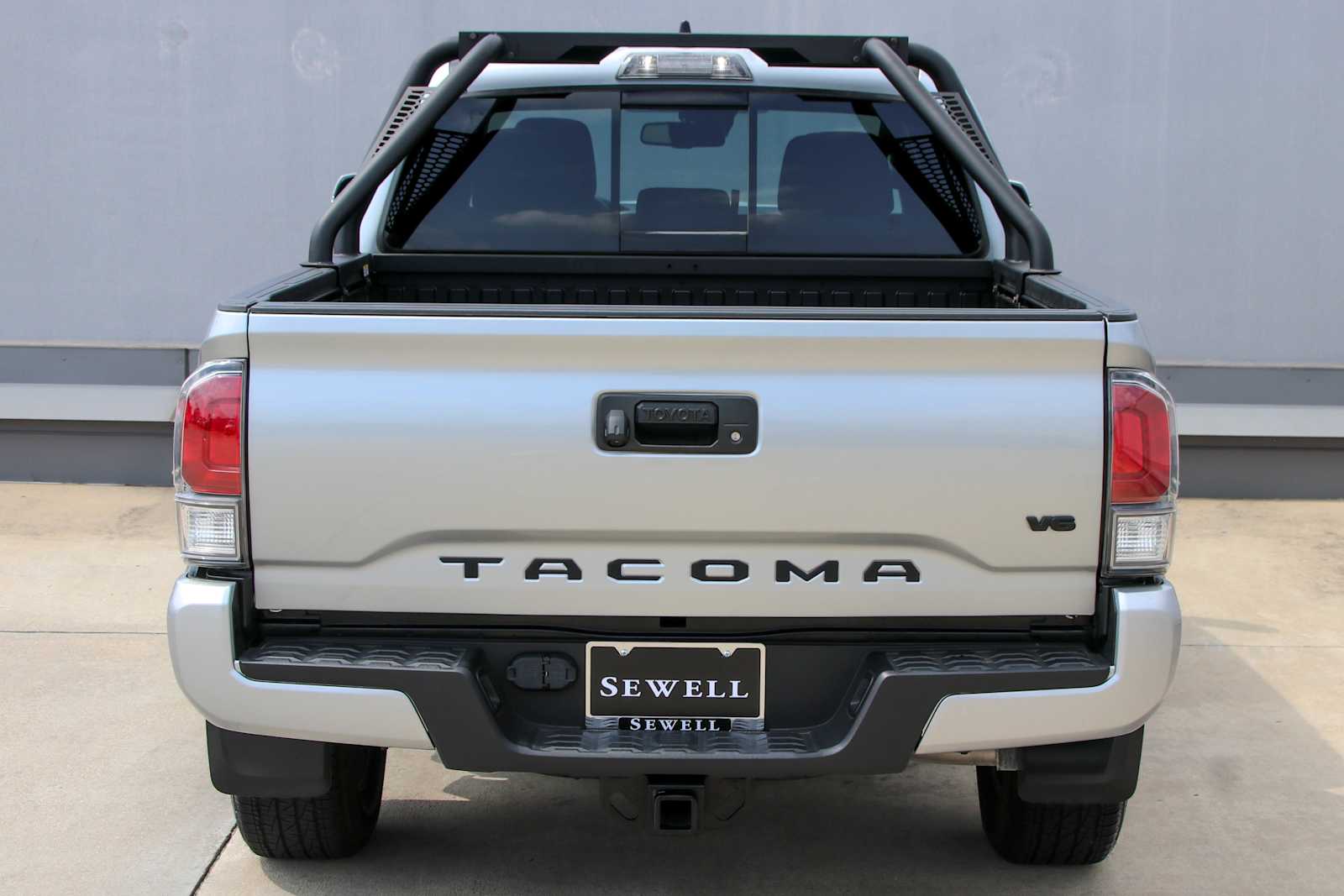 2023 Toyota Tacoma TRD Sport V6 photo 3