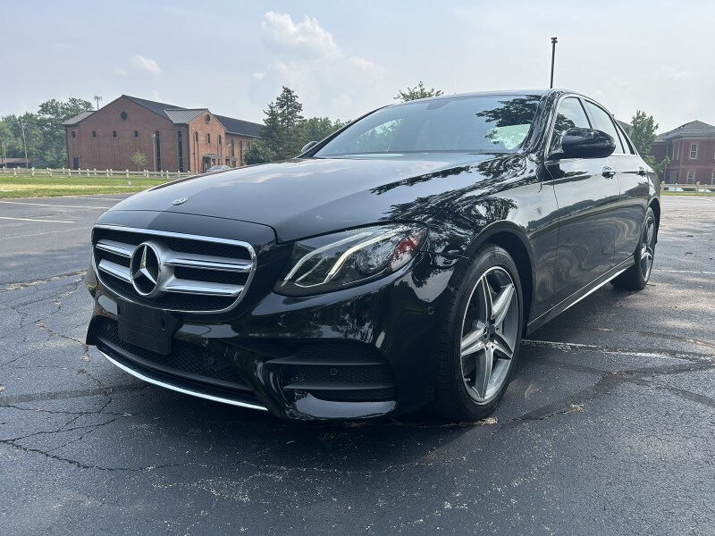 2017 Mercedes Benz E 300 Sport photo 3