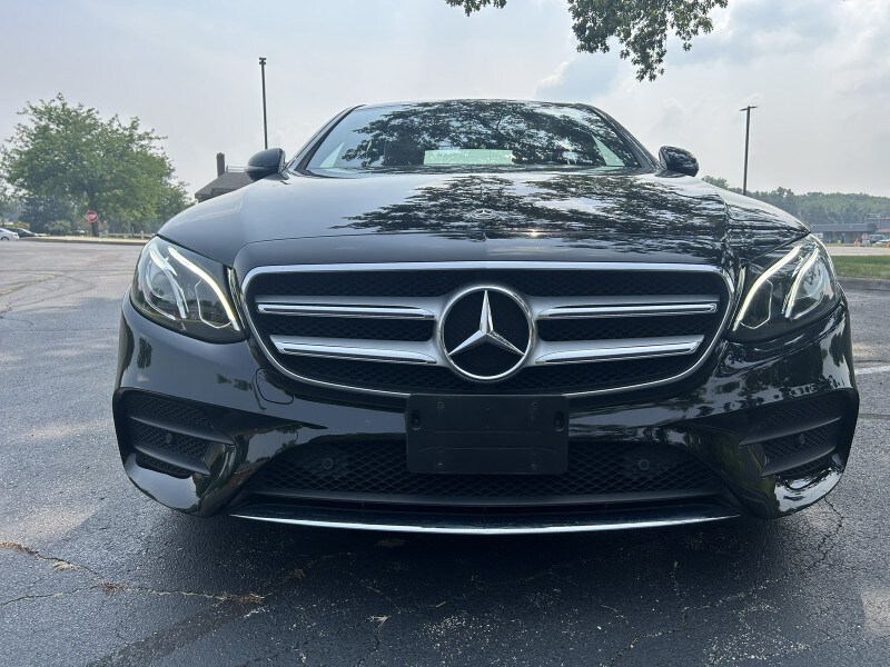 2017 Mercedes Benz E 300 Sport photo 2