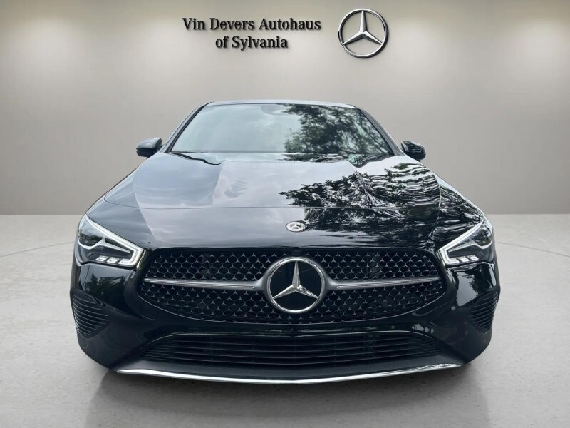 2025 Mercedes Benz CLA 250 4MATIC photo 2
