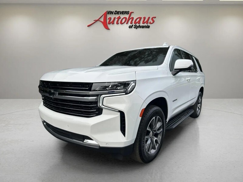 2023 Chevrolet Tahoe LT photo 3