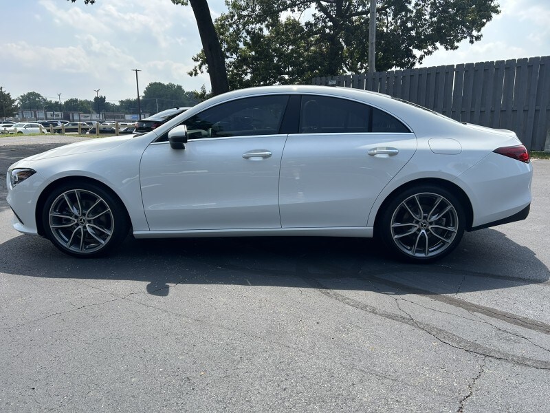 2023 Mercedes Benz CLA 250 photo 4