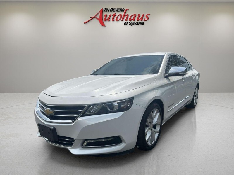 2015 Chevrolet Impala LTZ photo 3