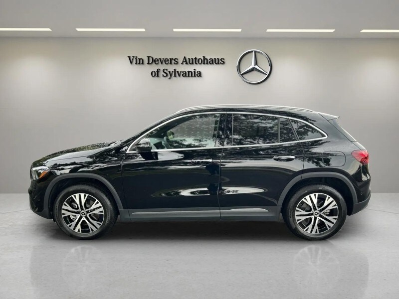 2025 Mercedes Benz GLA 250 4MATIC photo 4