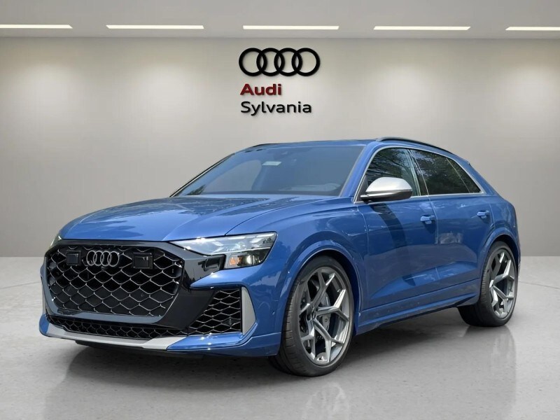 2025 Audi RS Q8 photo 4