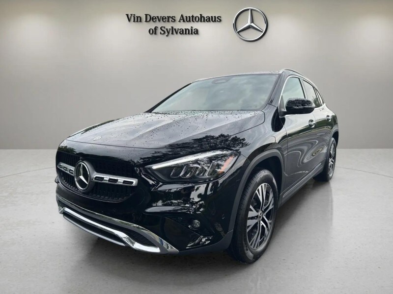 2025 Mercedes Benz GLA 250 4MATIC photo 3