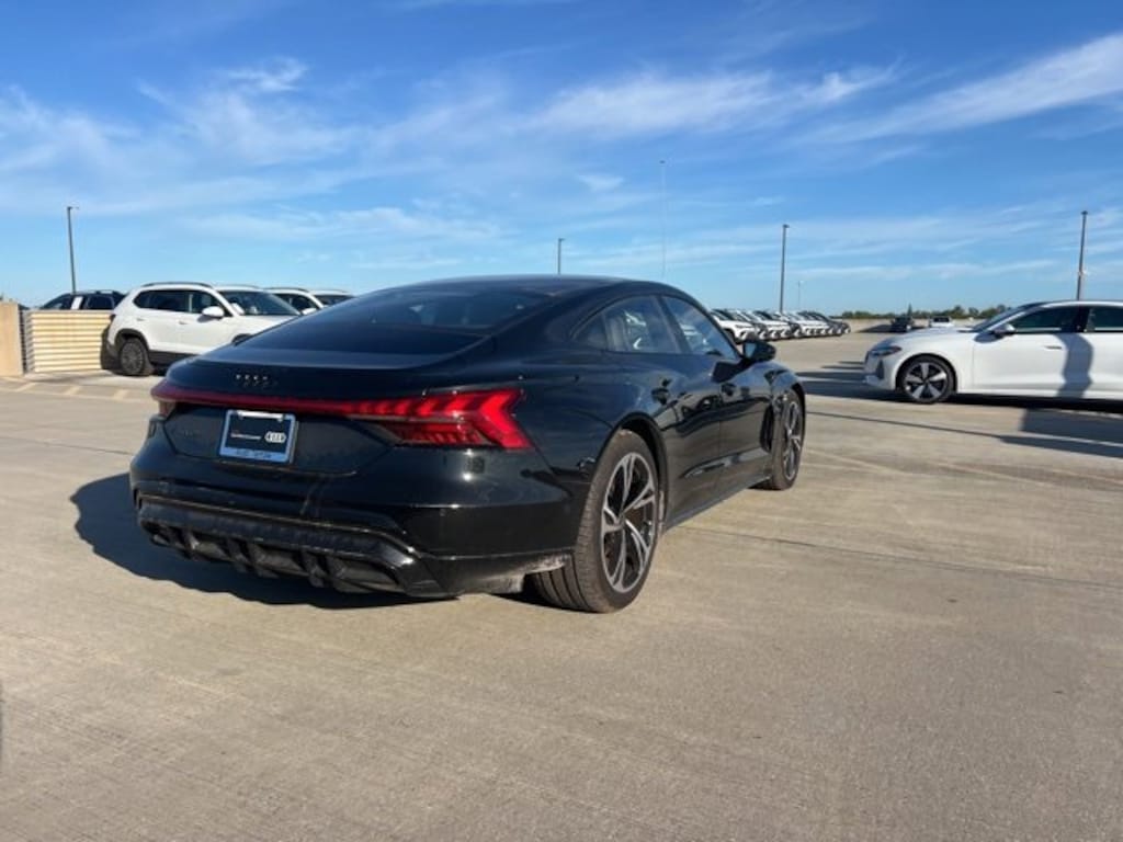 Used 2023 Audi e-tron GT Prestige Sedan