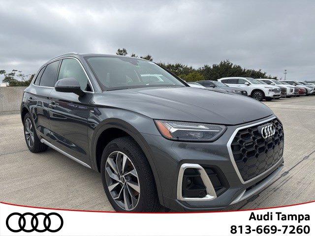 2023 Audi Q5 Premium Plus's photo