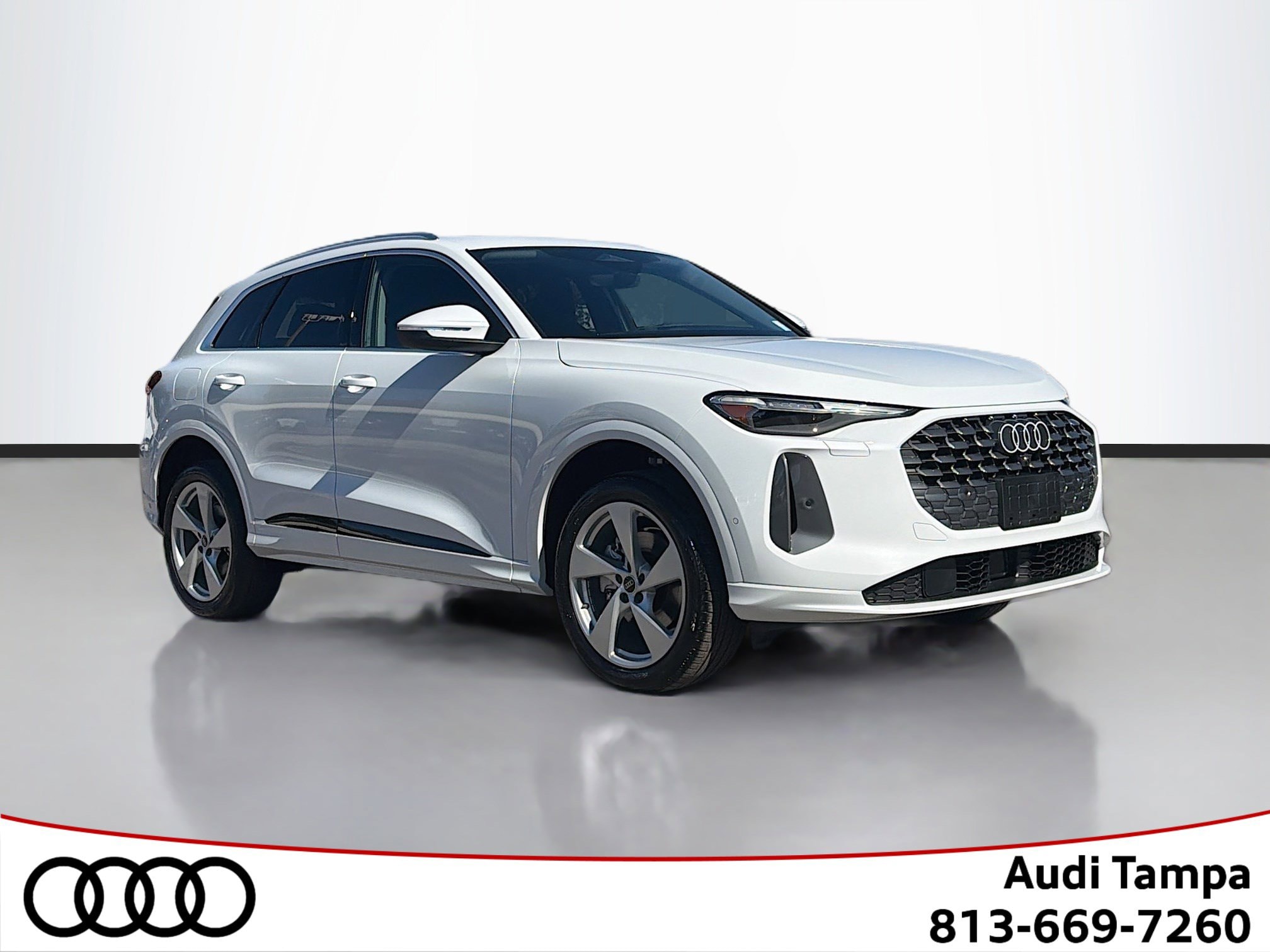 2025 Audi New Q5 Premium Plus's photo