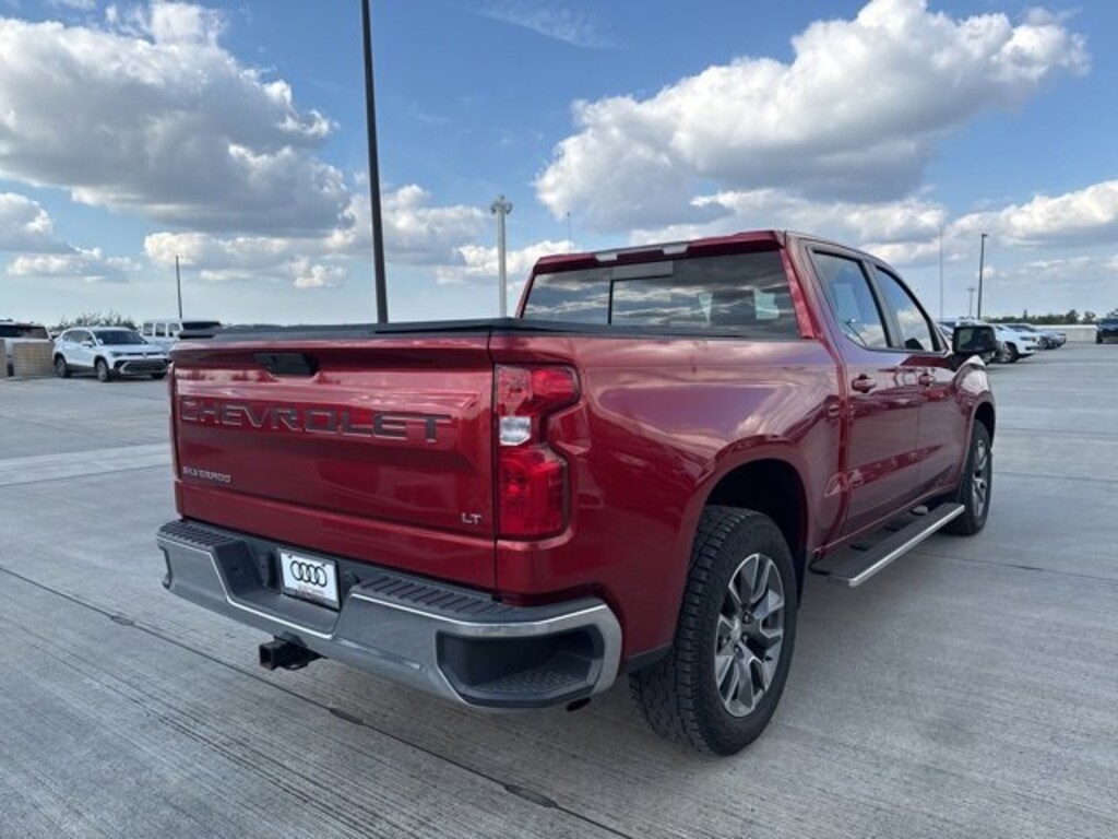 Used 2021 Chevrolet Silverado 1500 LT Truck Crew Cab