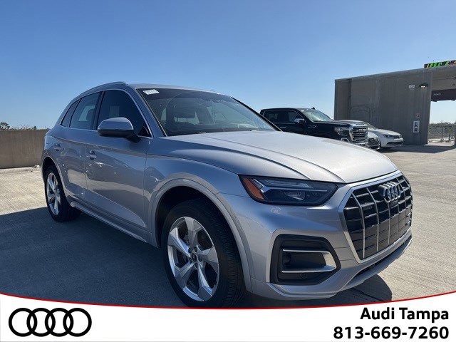 2021 Audi Q5 Premium Plus's photo