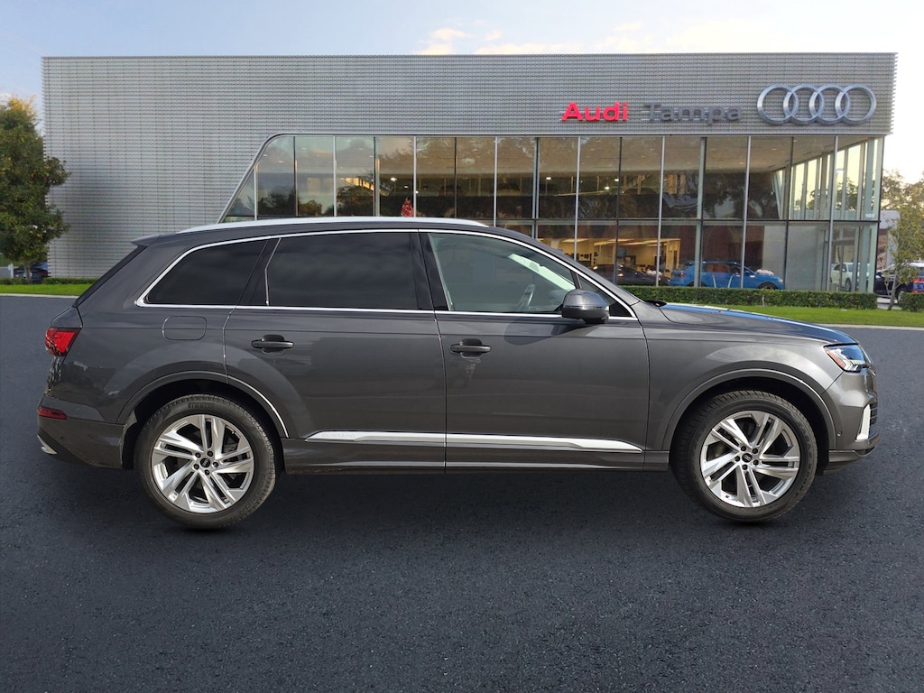 Used 2024 Audi Q7 Premium Plus SUV