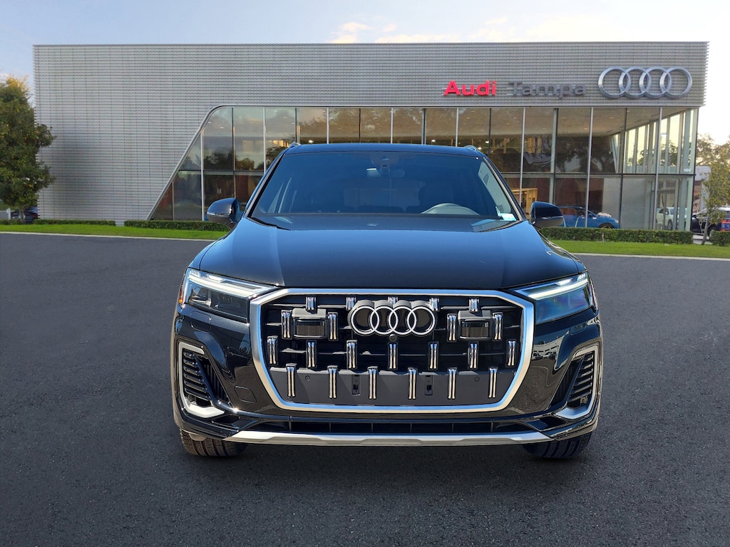 New 2026 Audi Q7 55 Premium Plus SUV