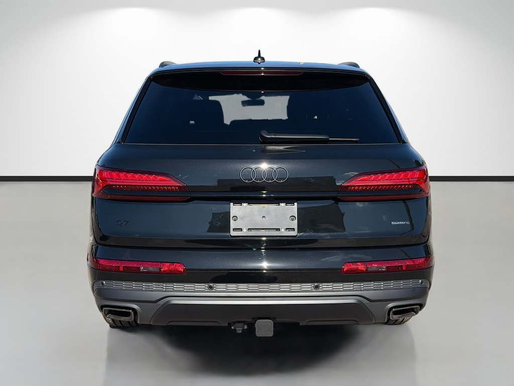 New 2026 Audi Q7 Premium SUV