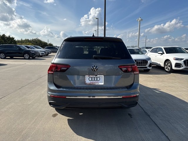 2022 Volkswagen Tiguan SE photo 4