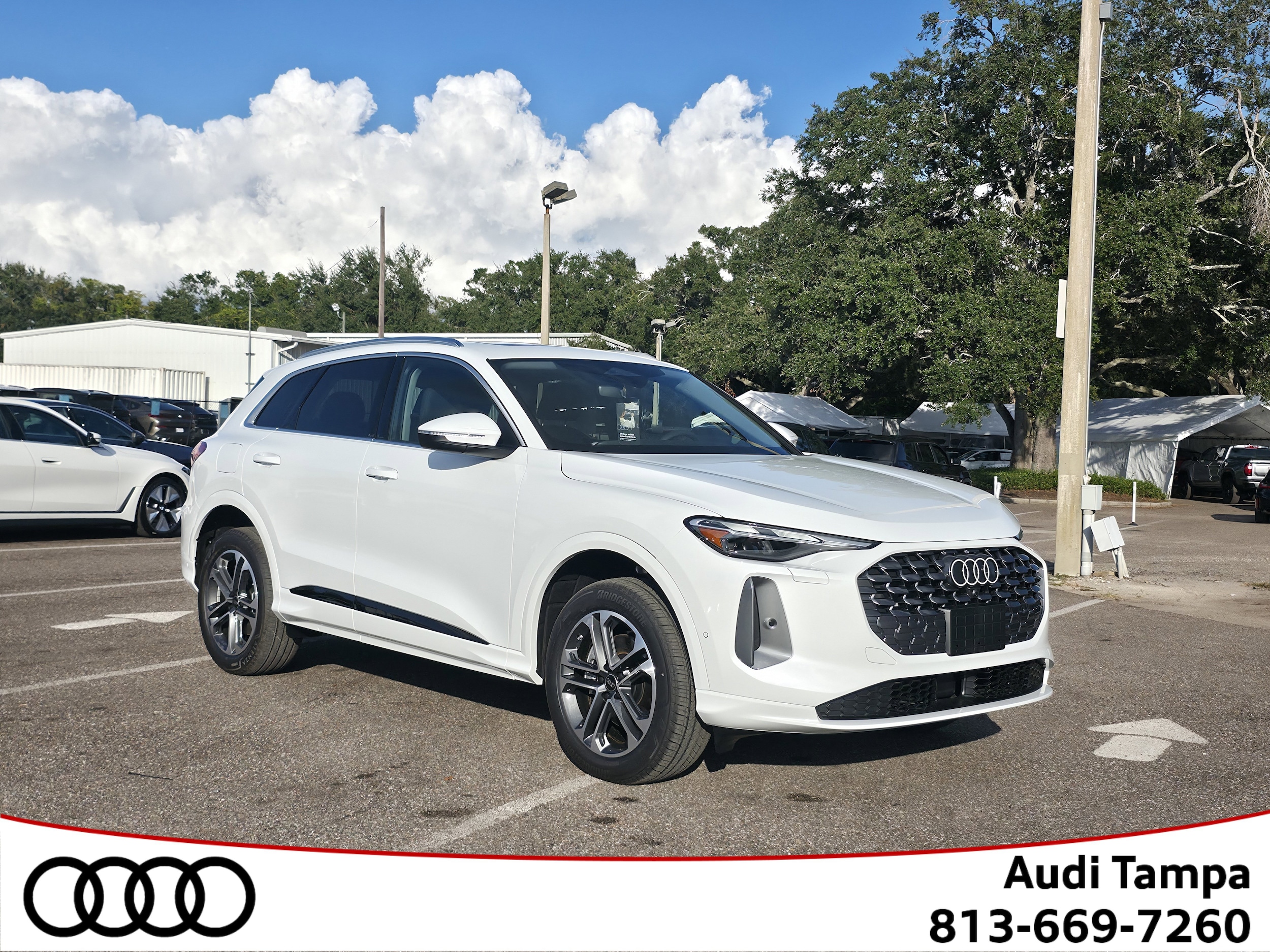 2025 Audi New Q5 Premium's photo