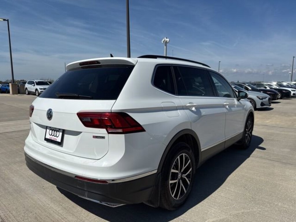Used 2021 Volkswagen Tiguan SE SUV
