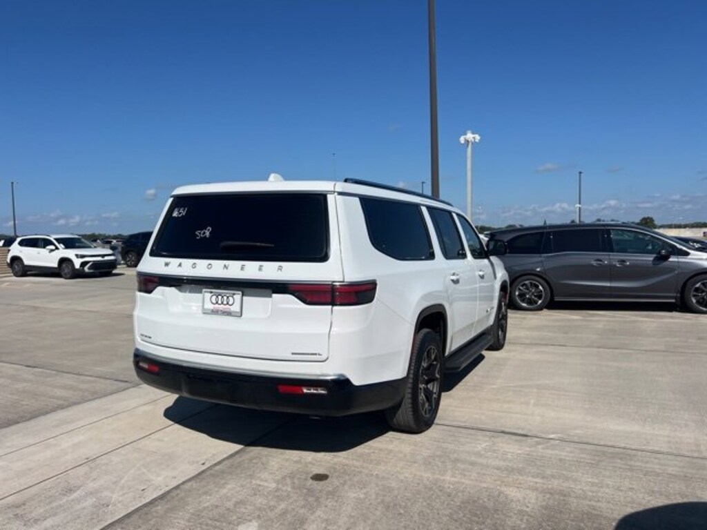 Used 2023 Jeep Wagoneer L Series III SUV