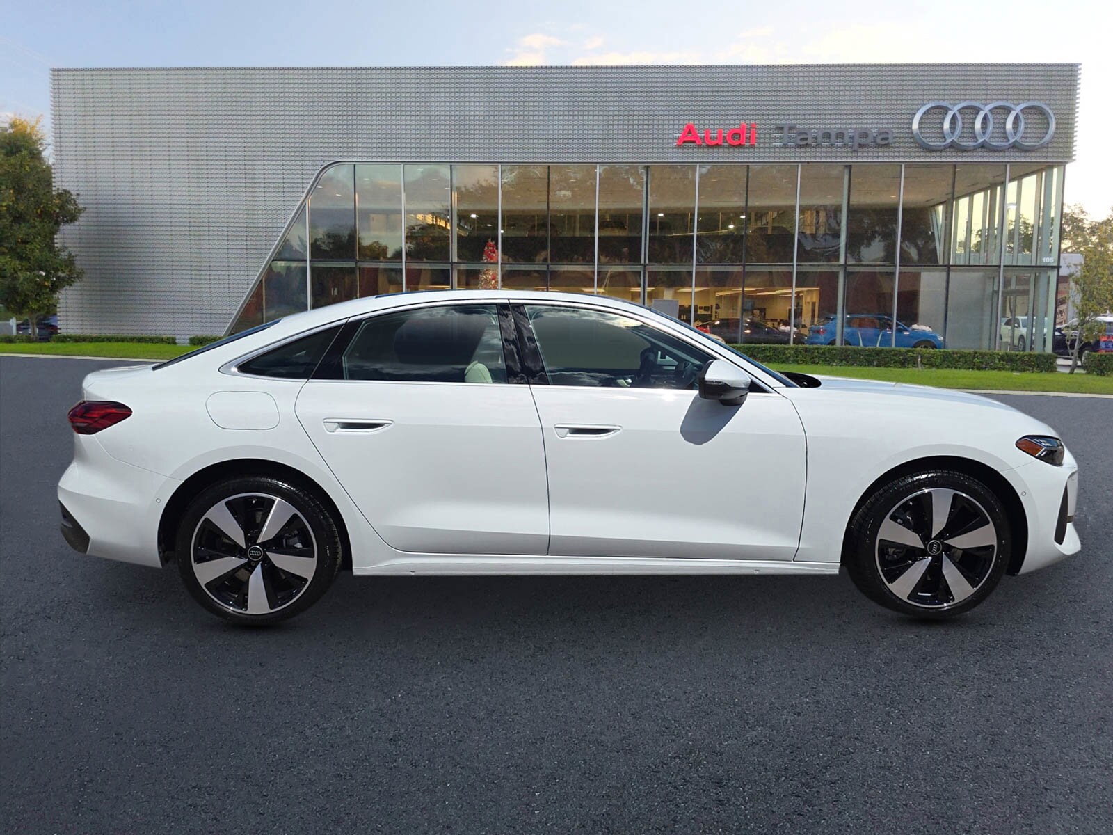 2025 Audi A5 2.0T Prestige photo 3