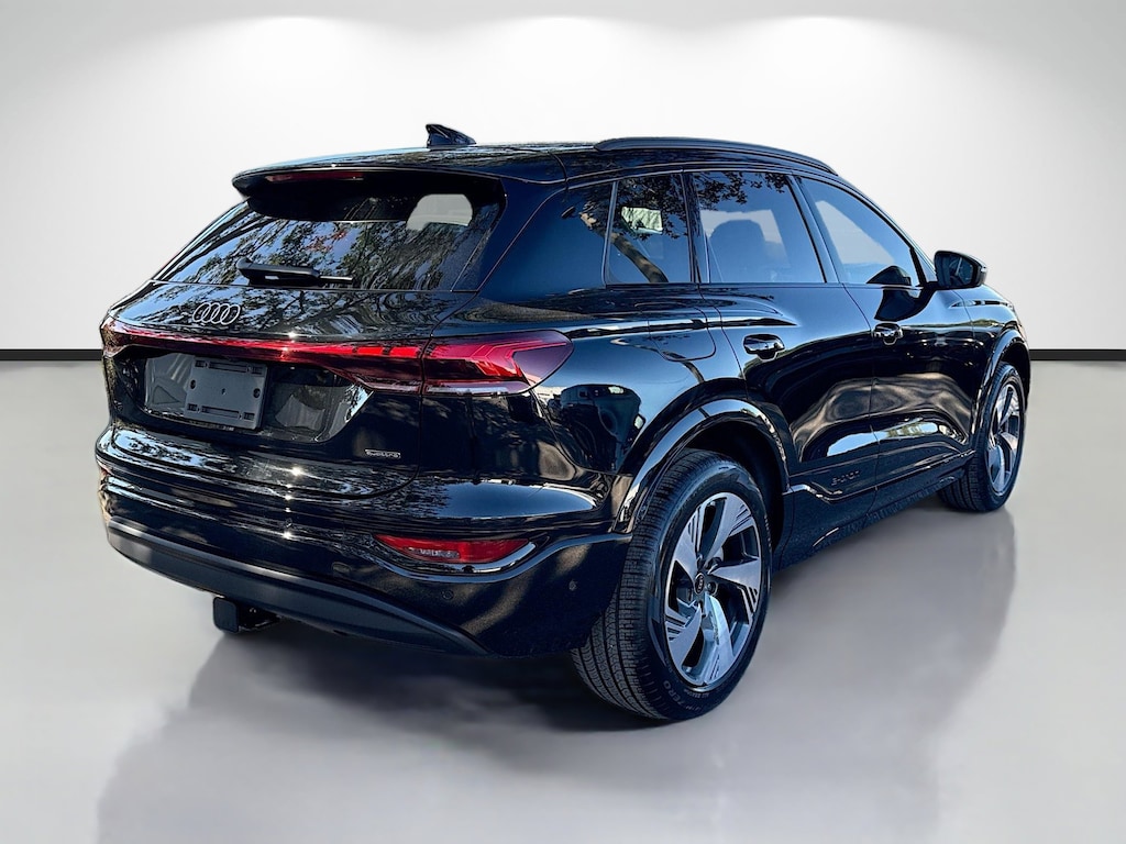 New 2025 Audi Q6 e-tron Premium SUV