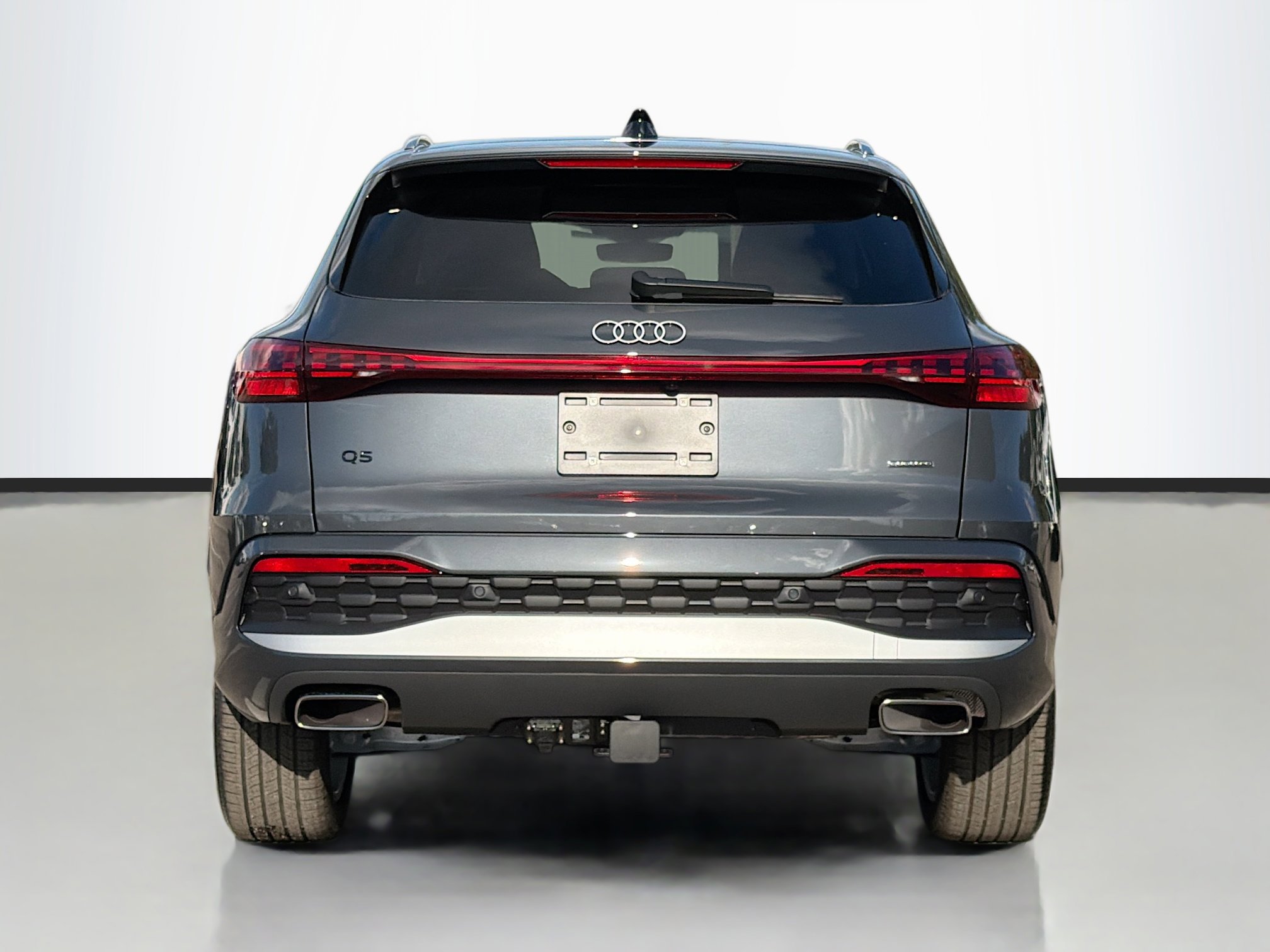 2025 Audi Q5 2.0T Premium Plus photo 4
