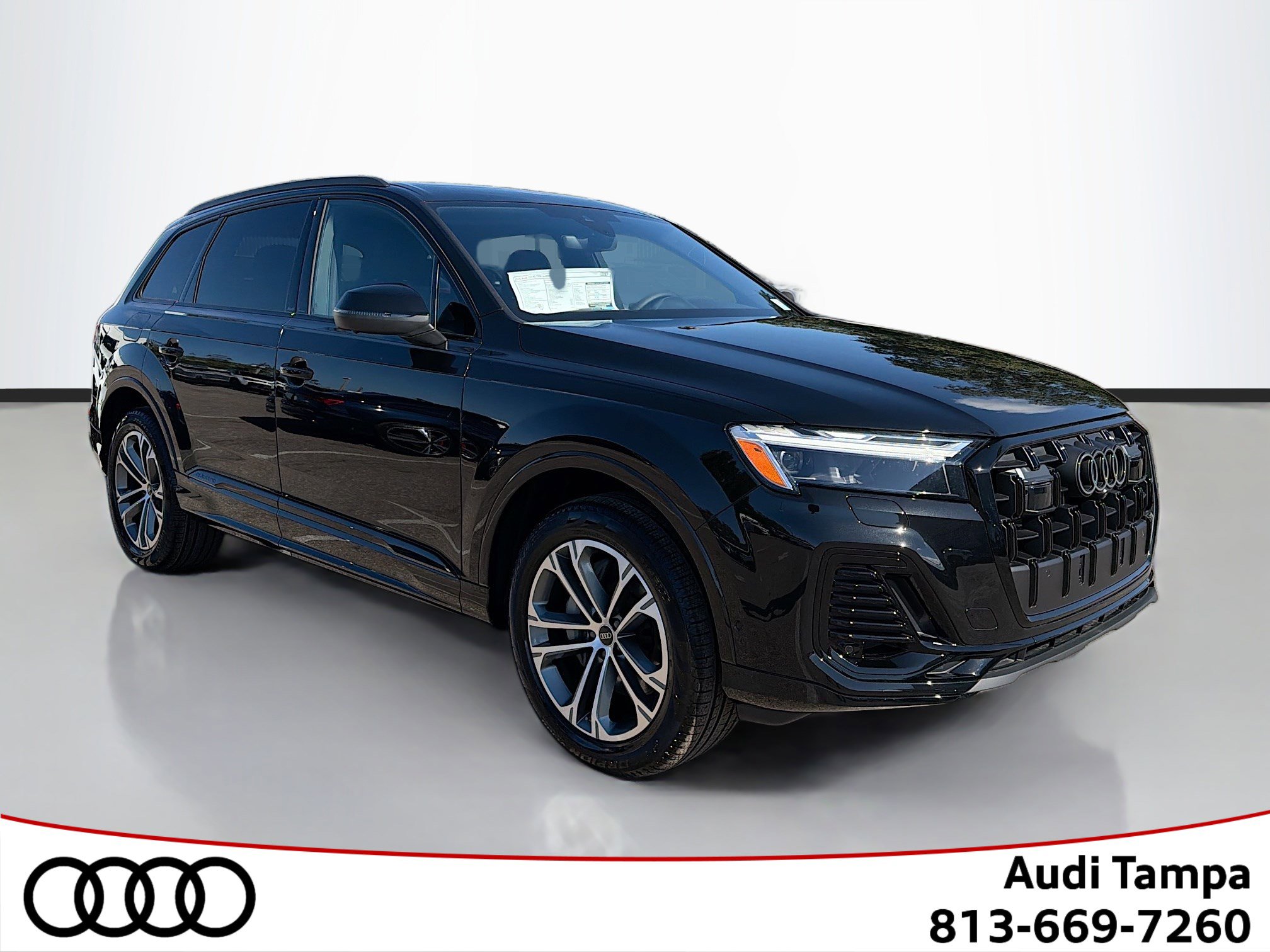 2026 Audi Q7 Premium's photo