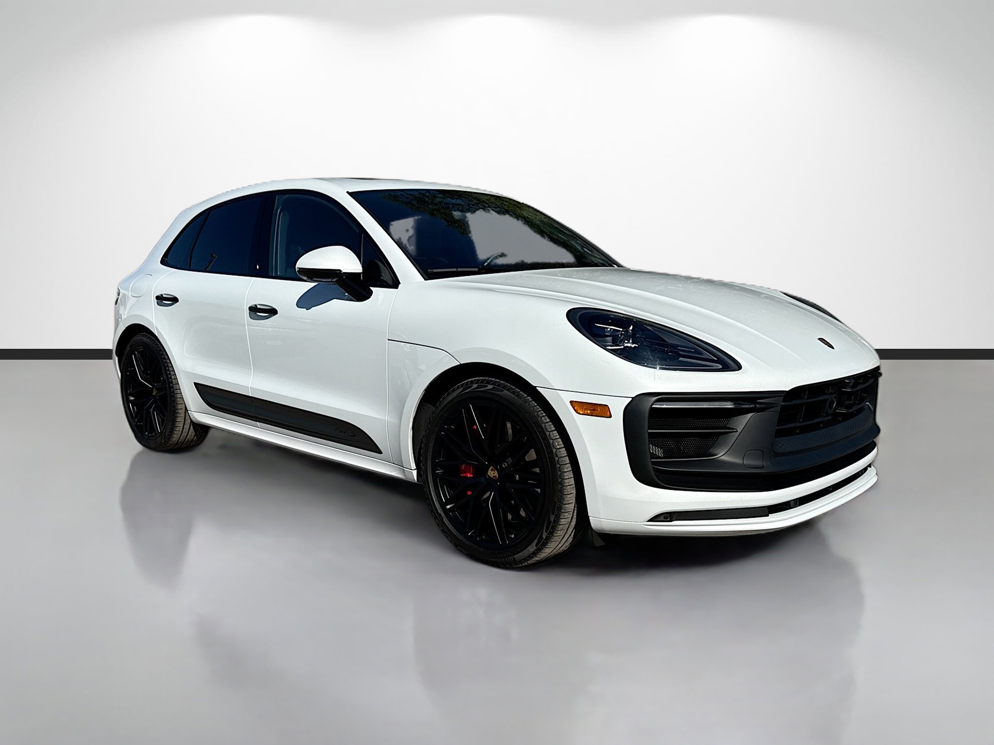 2024 Porsche Macan GTS