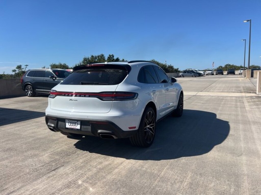 Used 2022 Porsche Macan SUV