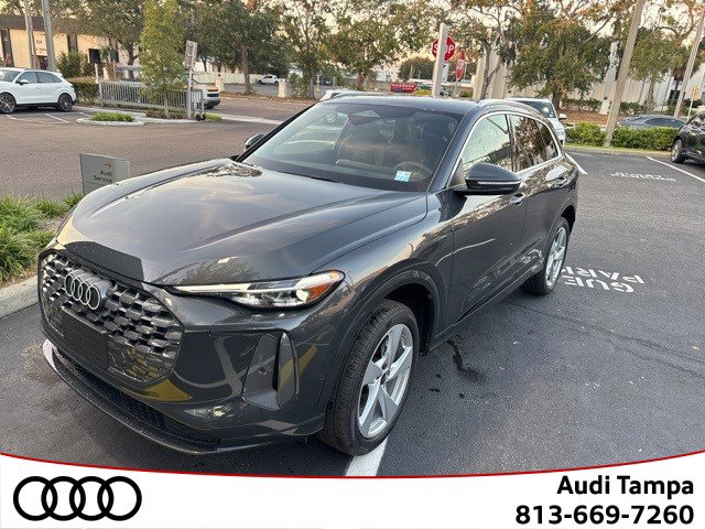 2025 Audi New Q5 Premium Plus's photo