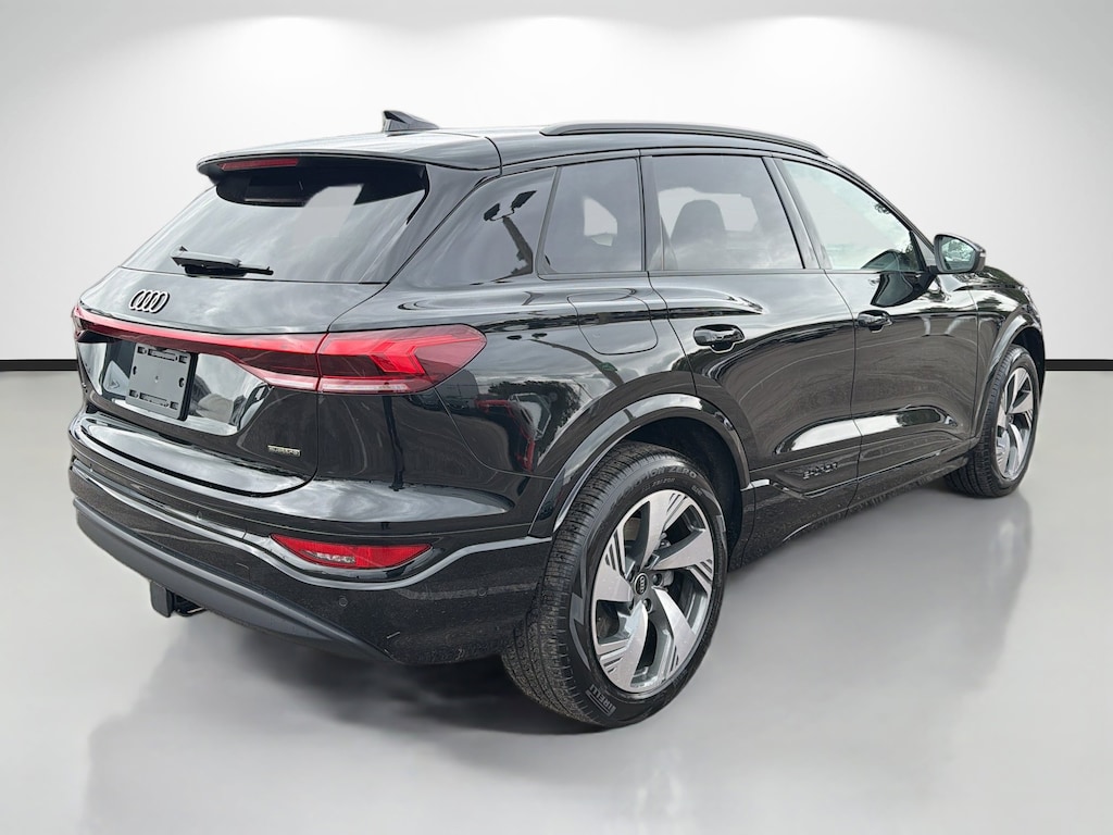 New 2025 Audi Q6 e-tron Premium Plus SUV
