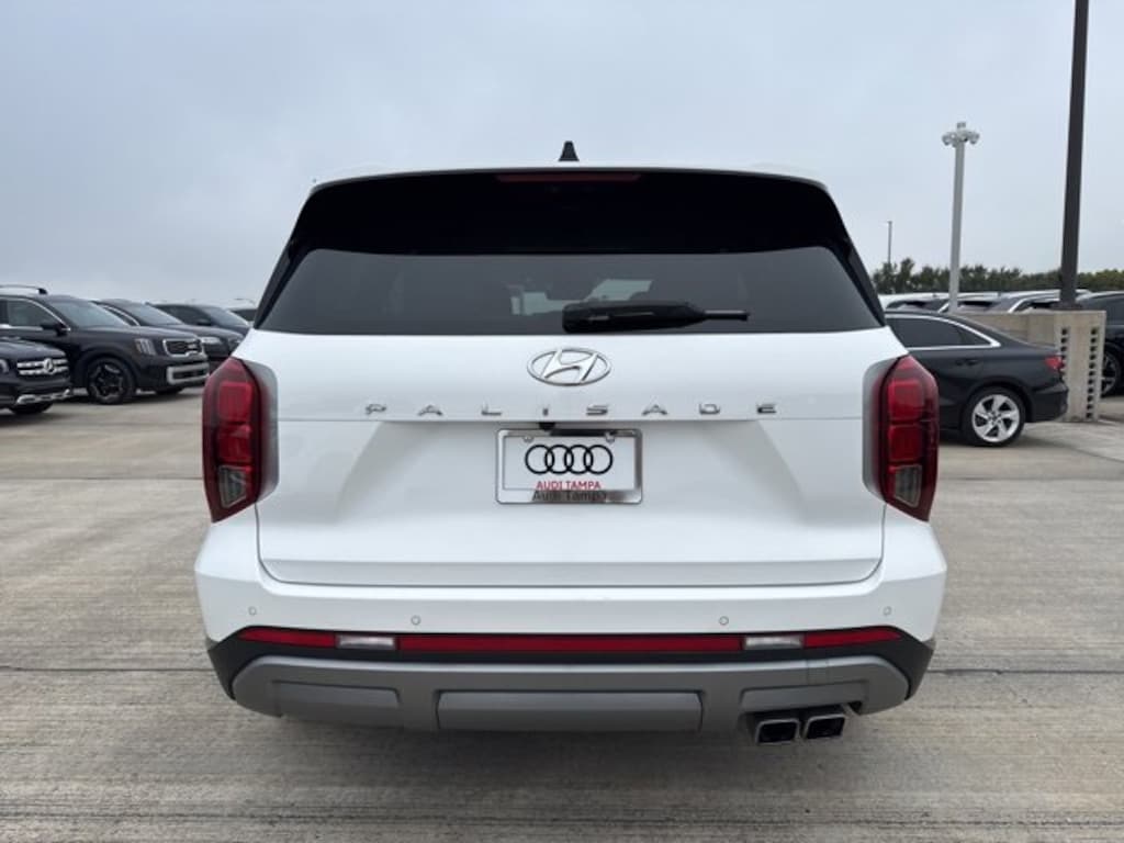 Used 2023 Hyundai Palisade SEL SUV