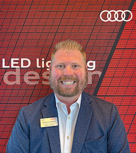 Staff member Stephen Barber from ID_1bd7323e9264